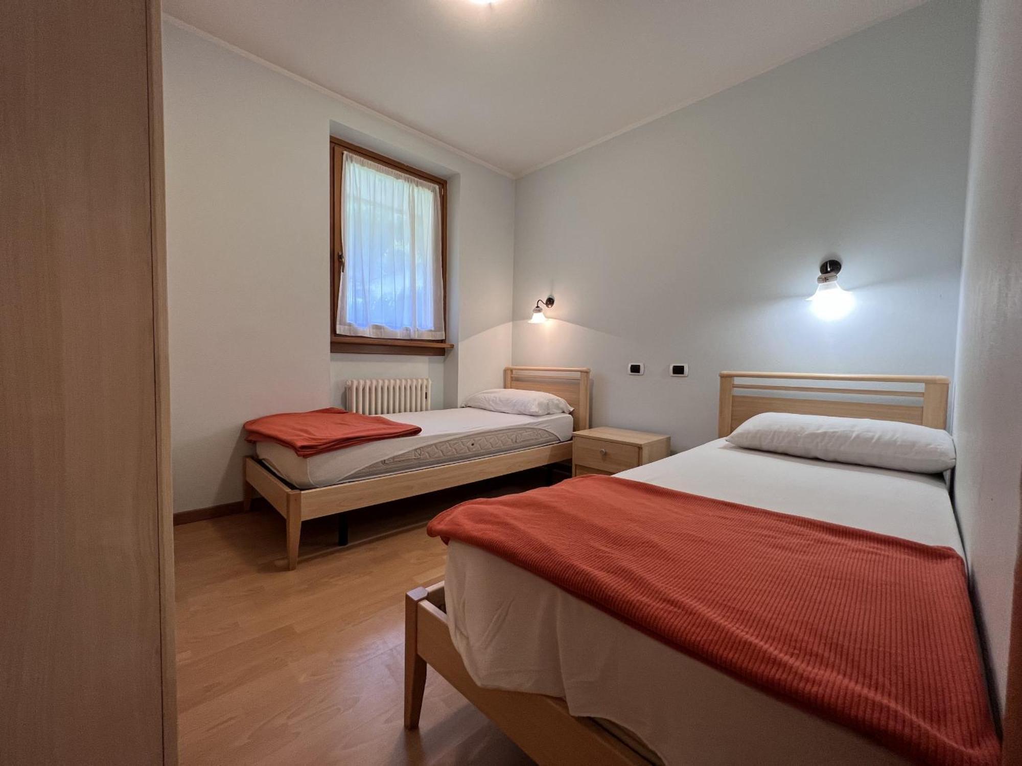 Residence Valentino Pinzolo Ngoại thất bức ảnh